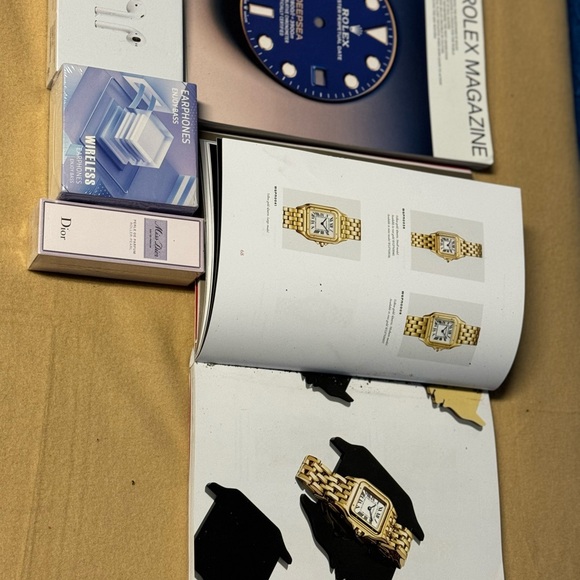 Pods - Picture 4 of 4